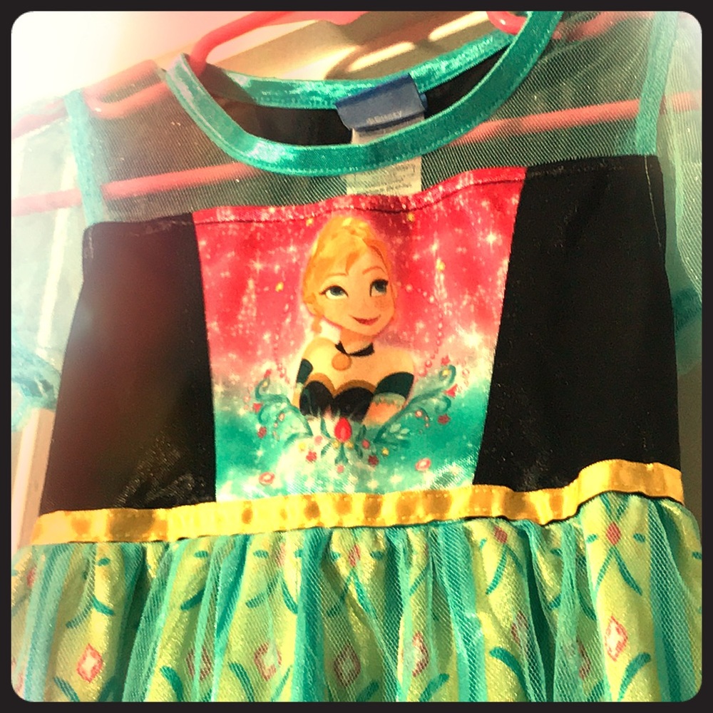 Disney’s Frozen Princess Night Gown